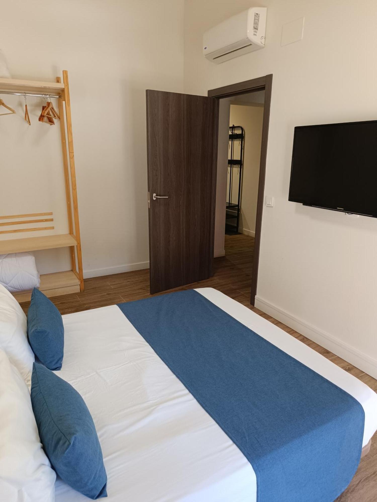 Apartamentos Al-Qazeres Luxury La Concepcion Касерес Экстерьер фото