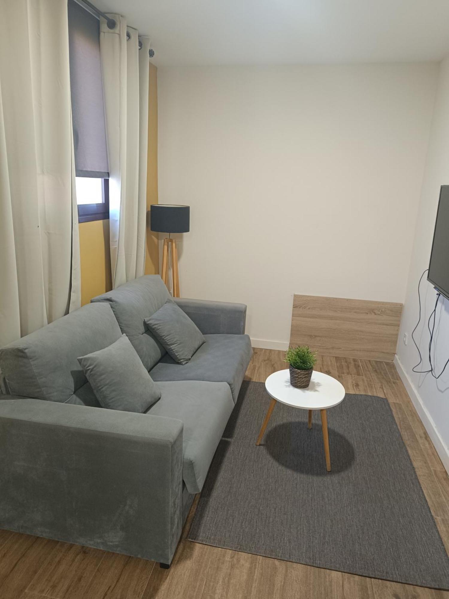 Apartamentos Al-Qazeres Luxury La Concepcion Касерес Экстерьер фото