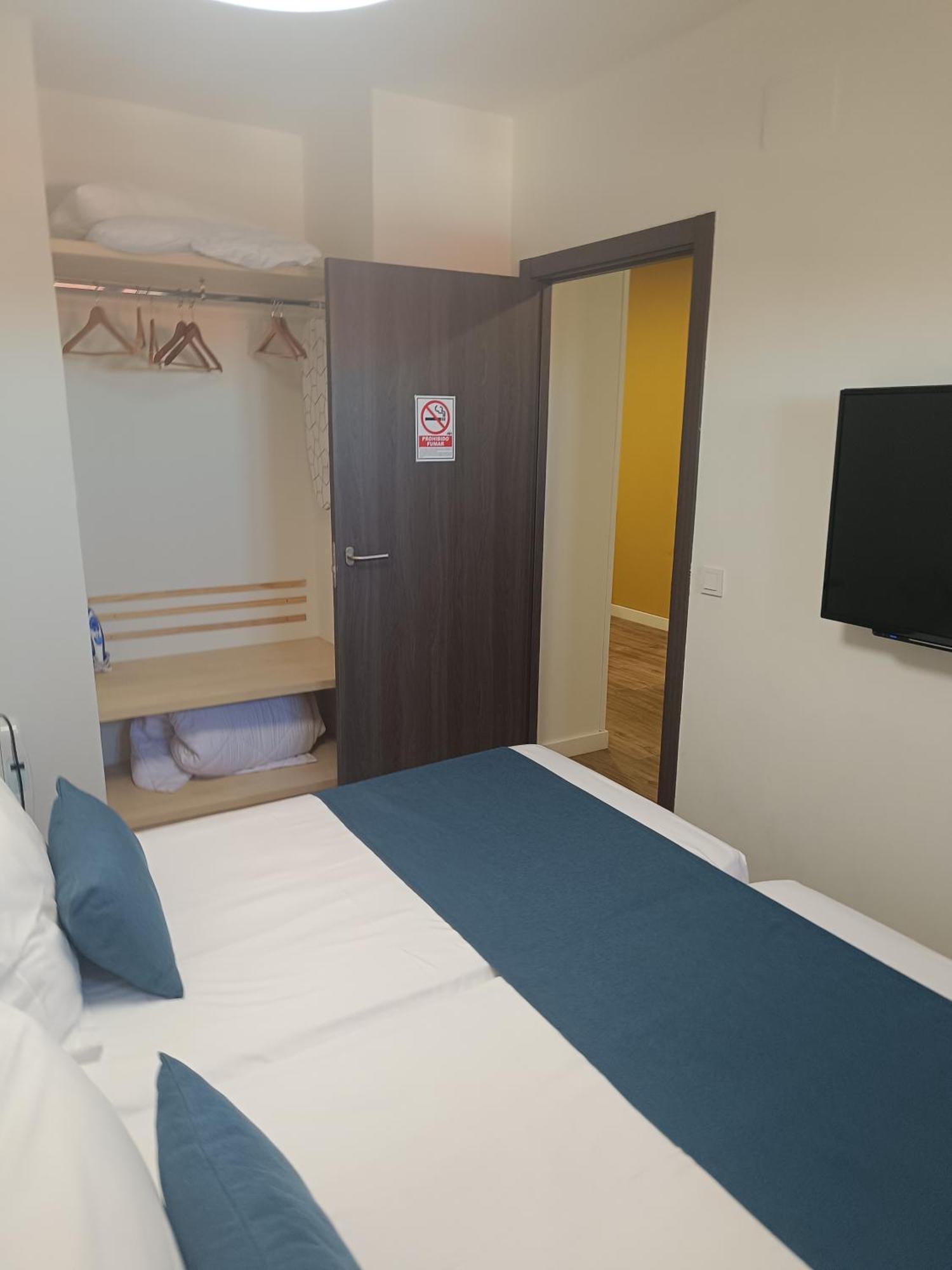 Apartamentos Al-Qazeres Luxury La Concepcion Касерес Экстерьер фото